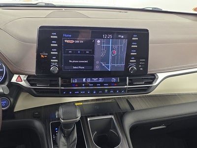 2021 Toyota Sienna Platinum 7 Passenger