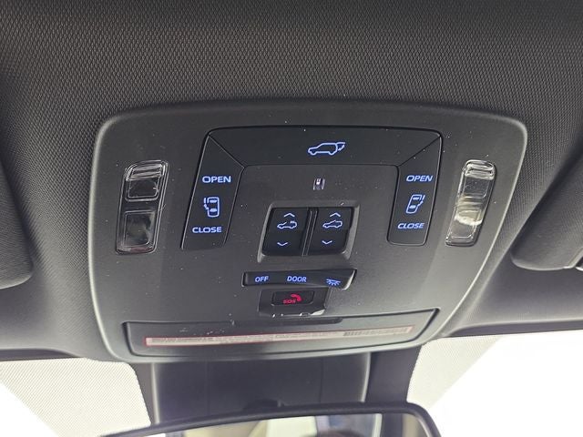 2021 Toyota Sienna Platinum 7 Passenger