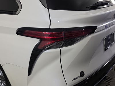 2021 Toyota Sienna Platinum 7 Passenger