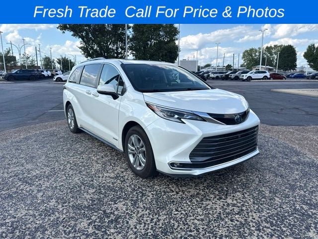 2021 Toyota Sienna Platinum 7 Passenger