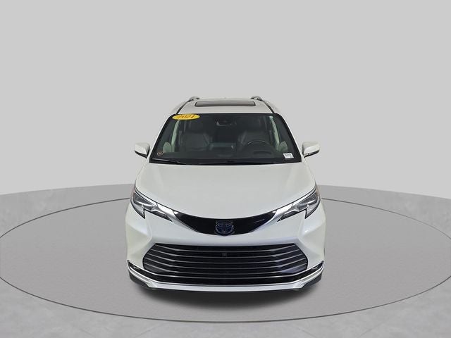 2021 Toyota Sienna Platinum 7 Passenger