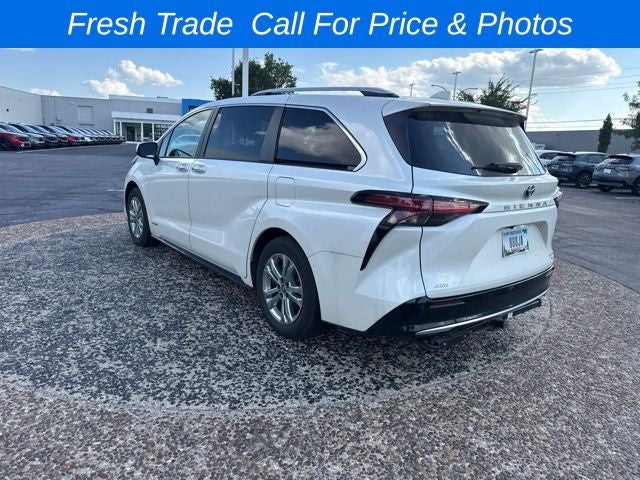 2021 Toyota Sienna Platinum 7 Passenger