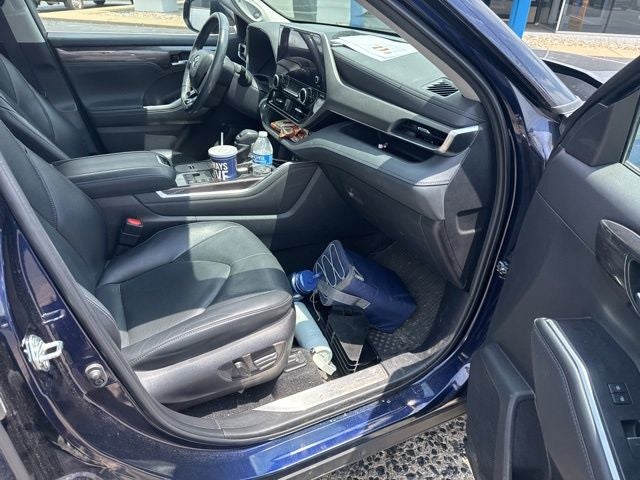 2023 Toyota Highlander Hybrid Limited