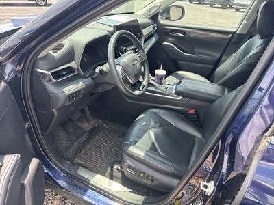 2023 Toyota Highlander Hybrid Limited