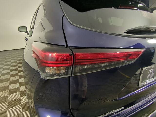 2023 Toyota Highlander Hybrid Limited