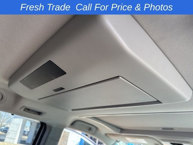 2016 Toyota Sienna SE 8 Passenger