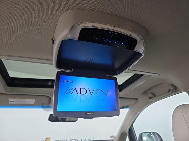 2015 Toyota Sienna XLE 8 Passenger