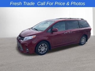 2020 Toyota Sienna XLE 7 Passenger