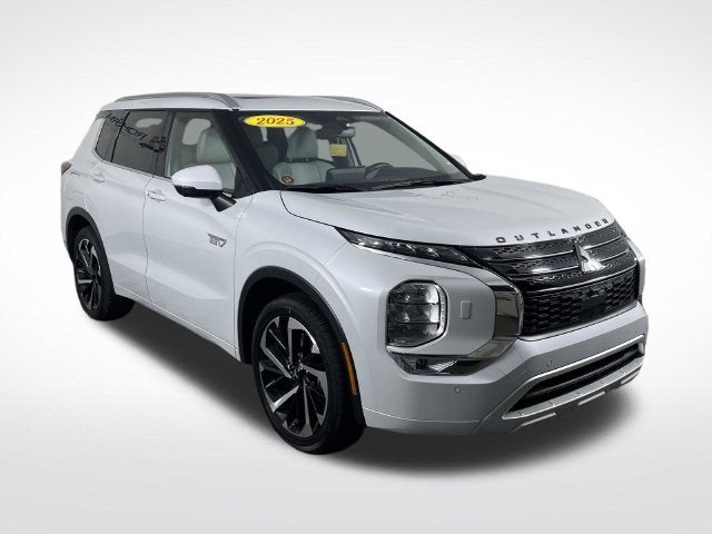2025 Mitsubishi Outlander PHEV SEL