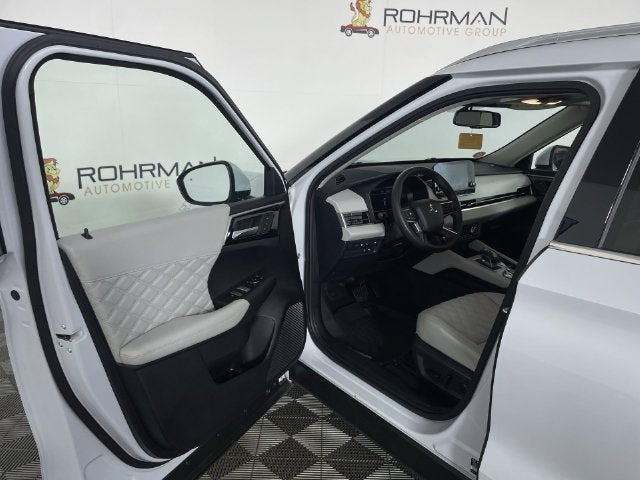 2025 Mitsubishi Outlander PHEV SEL