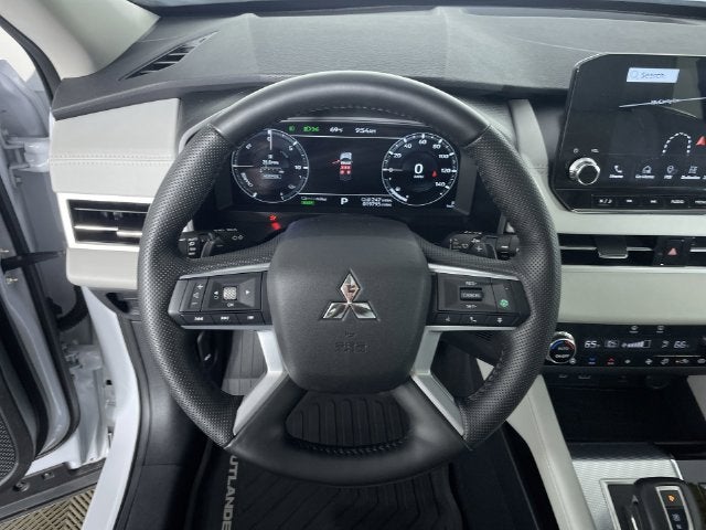 2025 Mitsubishi Outlander PHEV SEL