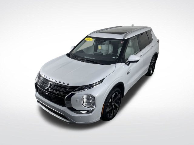 2025 Mitsubishi Outlander PHEV SEL