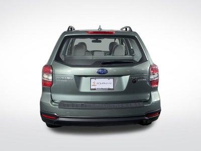 2016 Subaru Forester 2.5i