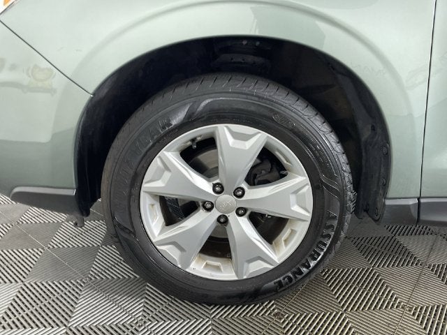 2016 Subaru Forester 2.5i