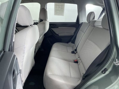 2016 Subaru Forester 2.5i