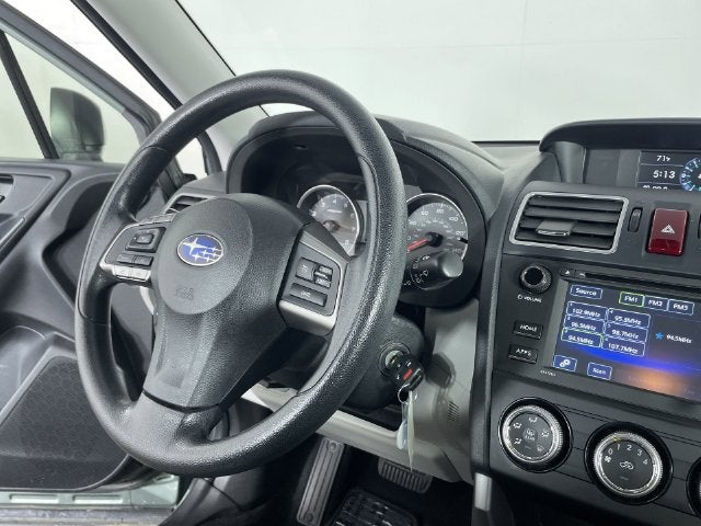 2016 Subaru Forester 2.5i
