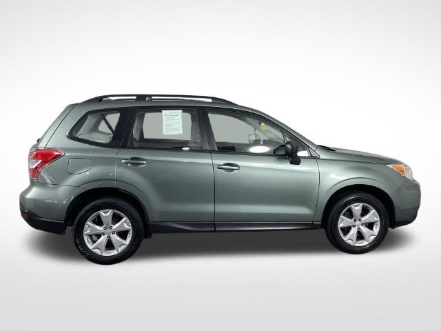 2016 Subaru Forester 2.5i