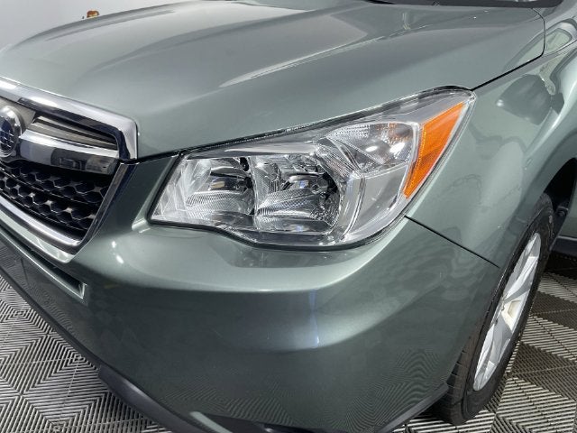 2016 Subaru Forester 2.5i