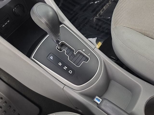 2012 Hyundai Accent GLS
