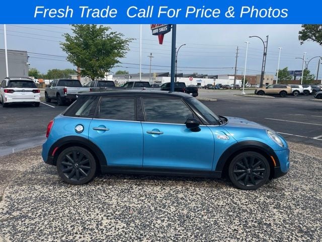 2016 MINI Cooper S Base