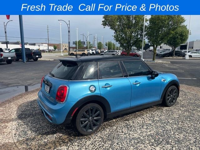 2016 MINI Cooper S Base