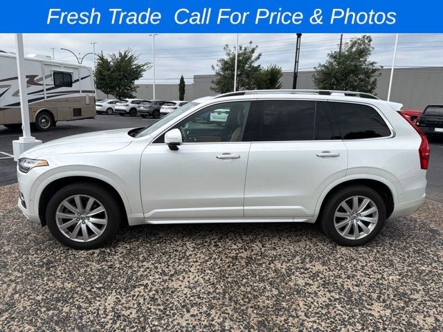 2018 Volvo XC90 T6 Momentum