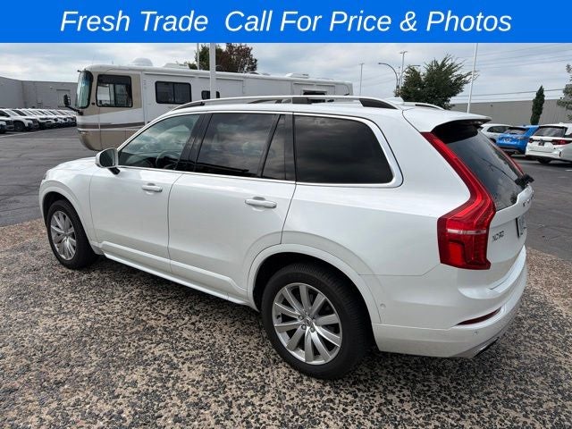 2018 Volvo XC90 T6 Momentum