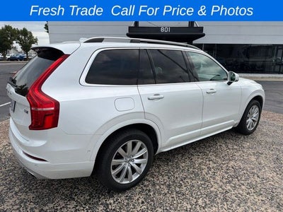 2018 Volvo XC90 T6 Momentum